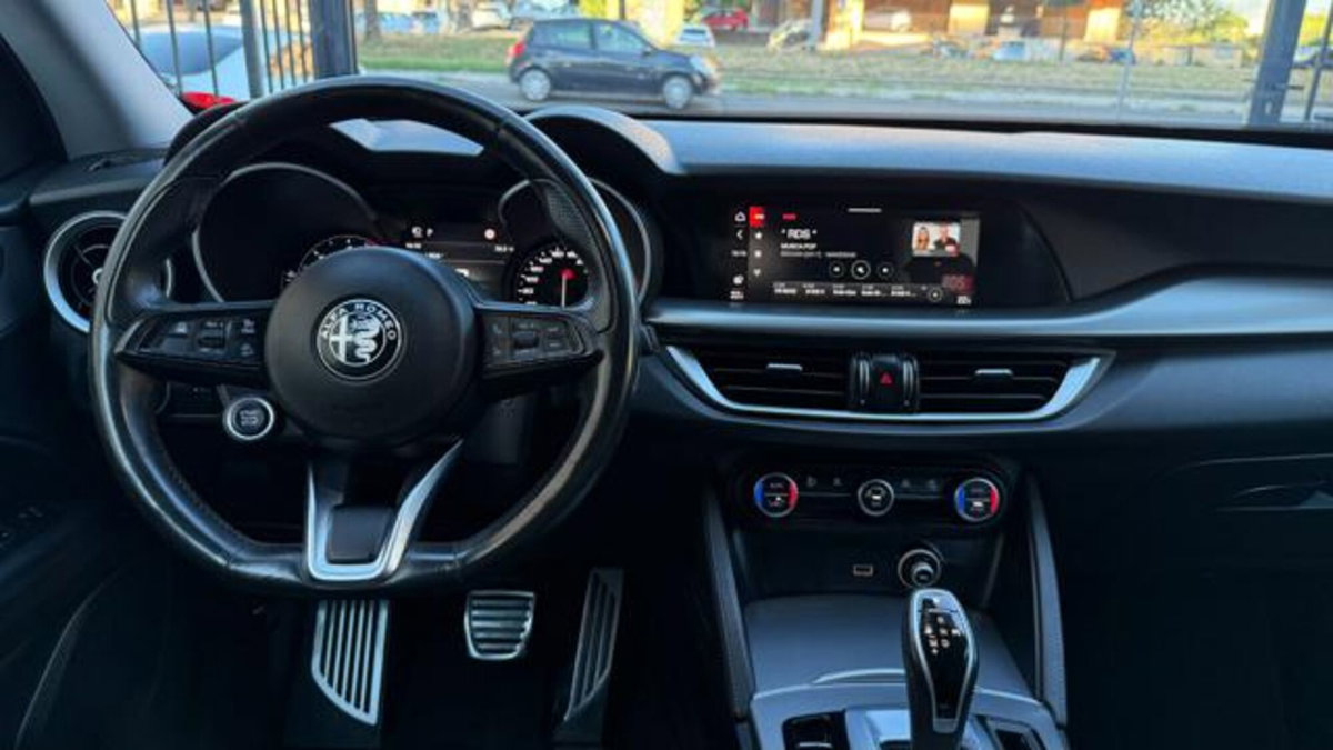 Alfa Romeo Stelvio Stelvio 2.2 Turbodiesel 190 CV AT8 Q4 Super Business (19)