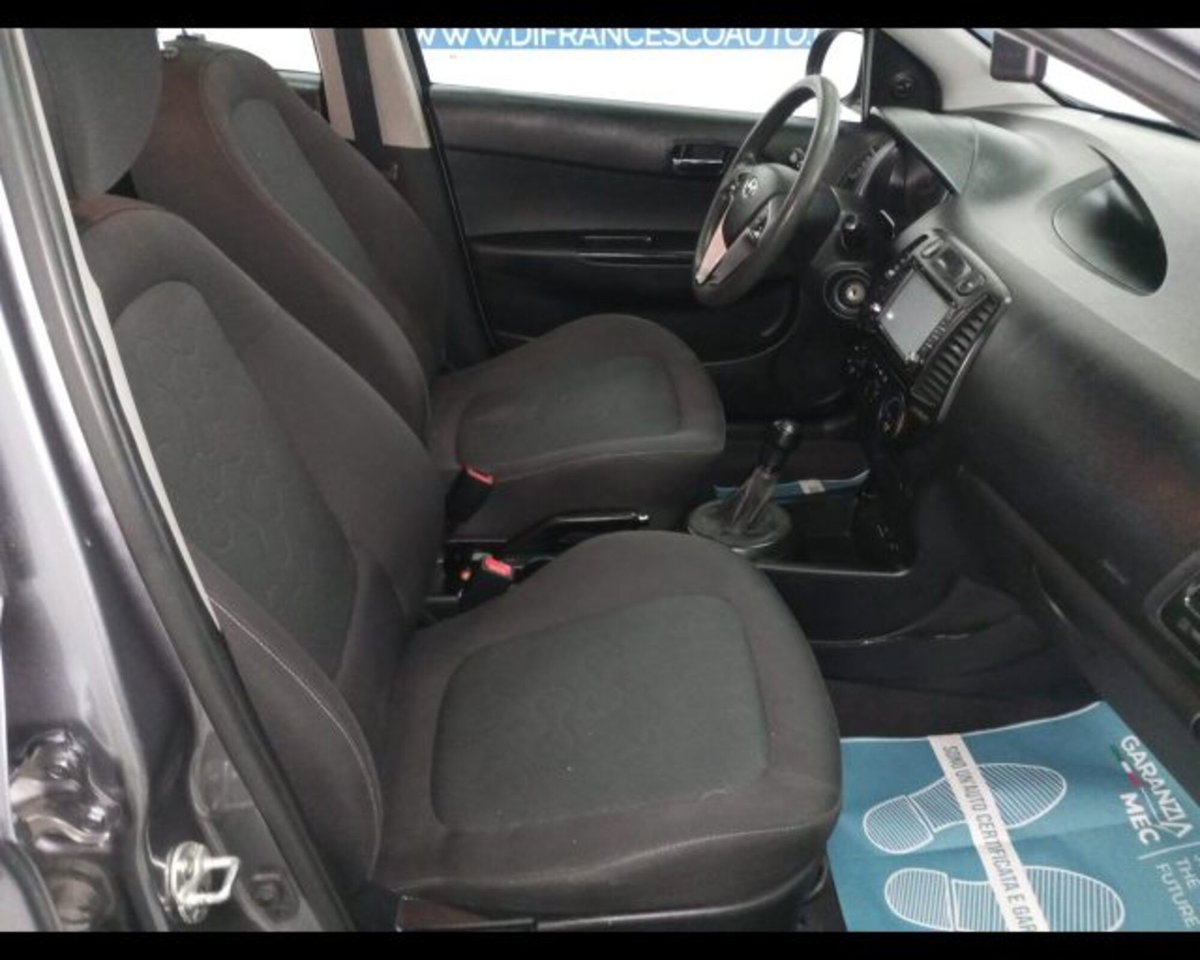 Hyundai i20 1.2 3p. BlueDrive GPL Classic (12)