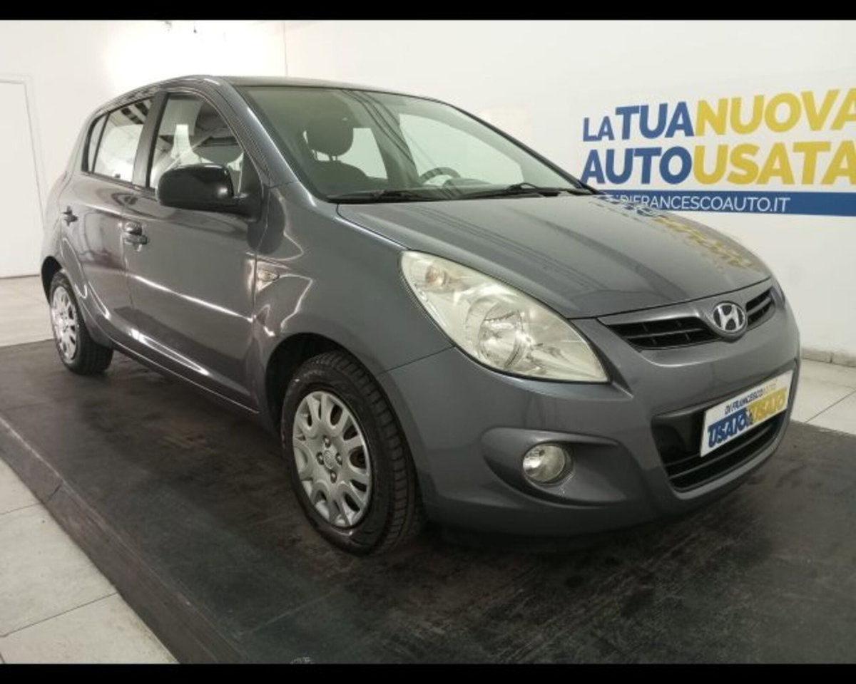 Hyundai i20 1.2 3p. BlueDrive GPL Classic (2)