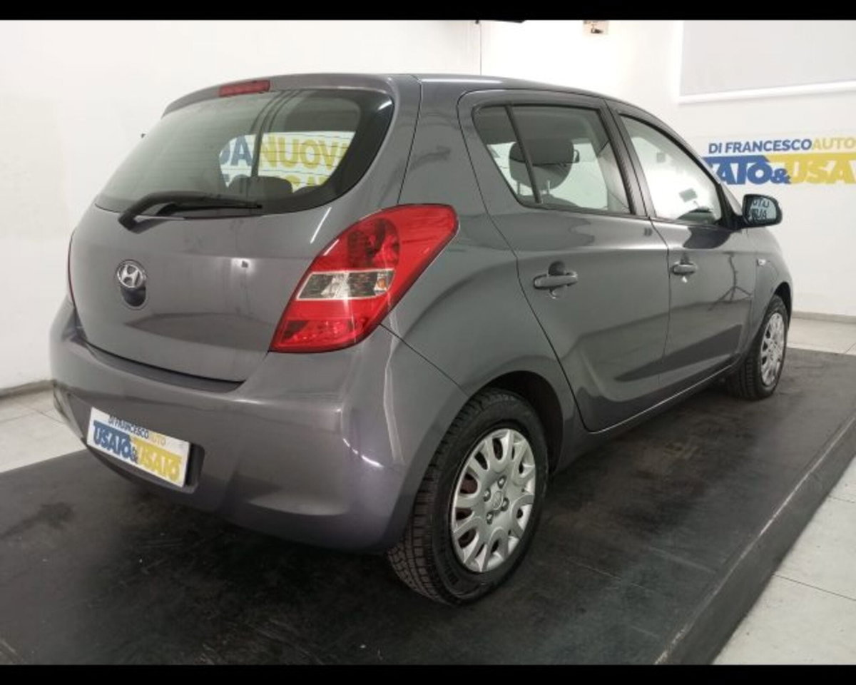 Hyundai i20 1.2 3p. BlueDrive GPL Classic (3)