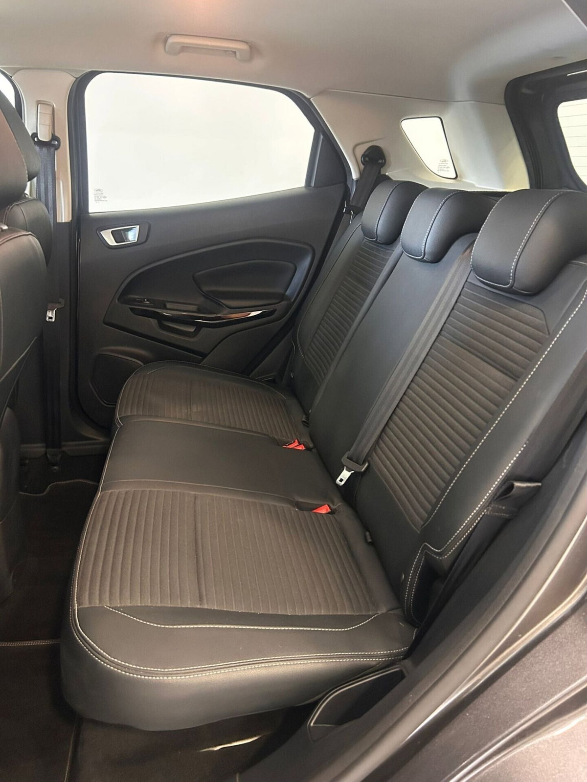 Ford EcoSport 1.5 Ecoblue 100 CV Start&Stop Titanium (13)