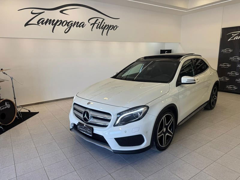 Mercedes-Benz GLA SUV 220 CDI Automatic Premium