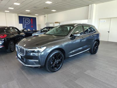 Volvo XC60 T6 Recharge AWD Plug-in Hybrid R-design usata