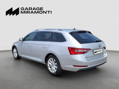 Skoda Superb Station Wagon 2.0 TDI CR DSG 4x4 Wagon Executive (4)
