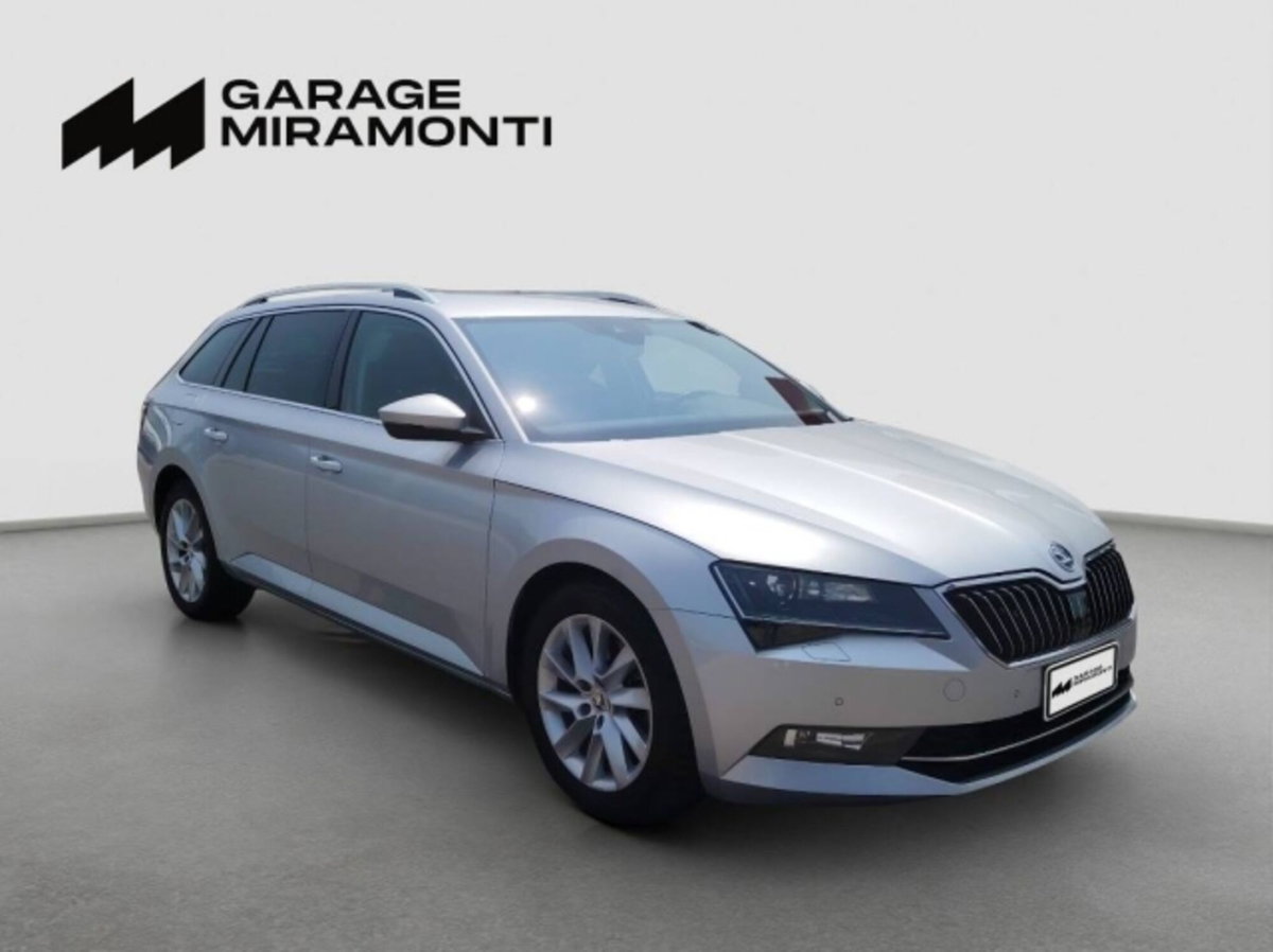 Skoda Superb Station Wagon 2.0 TDI CR DSG 4x4 Wagon Executive (8)