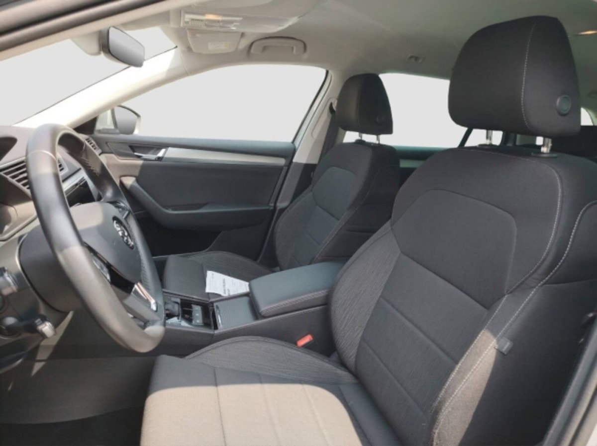 Skoda Superb Station Wagon 2.0 TDI CR DSG 4x4 Wagon Executive (9)