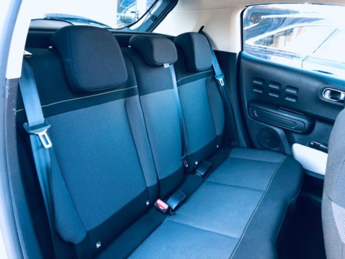 Citroen C3 BlueHDi 100 S&S Feel Pack (9)