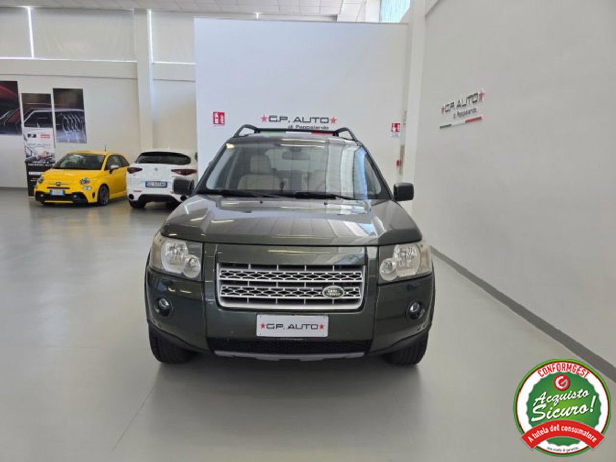 Land Rover Freelander 2.2 TD4 S.W. HSE (2)