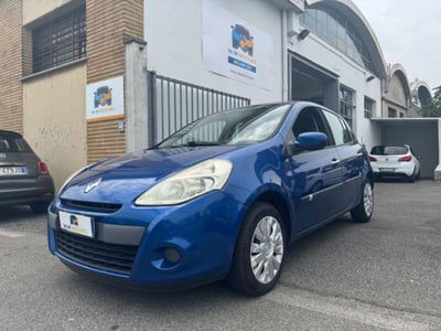 Renault Clio 1.2 16V 5 porte Luxe usata