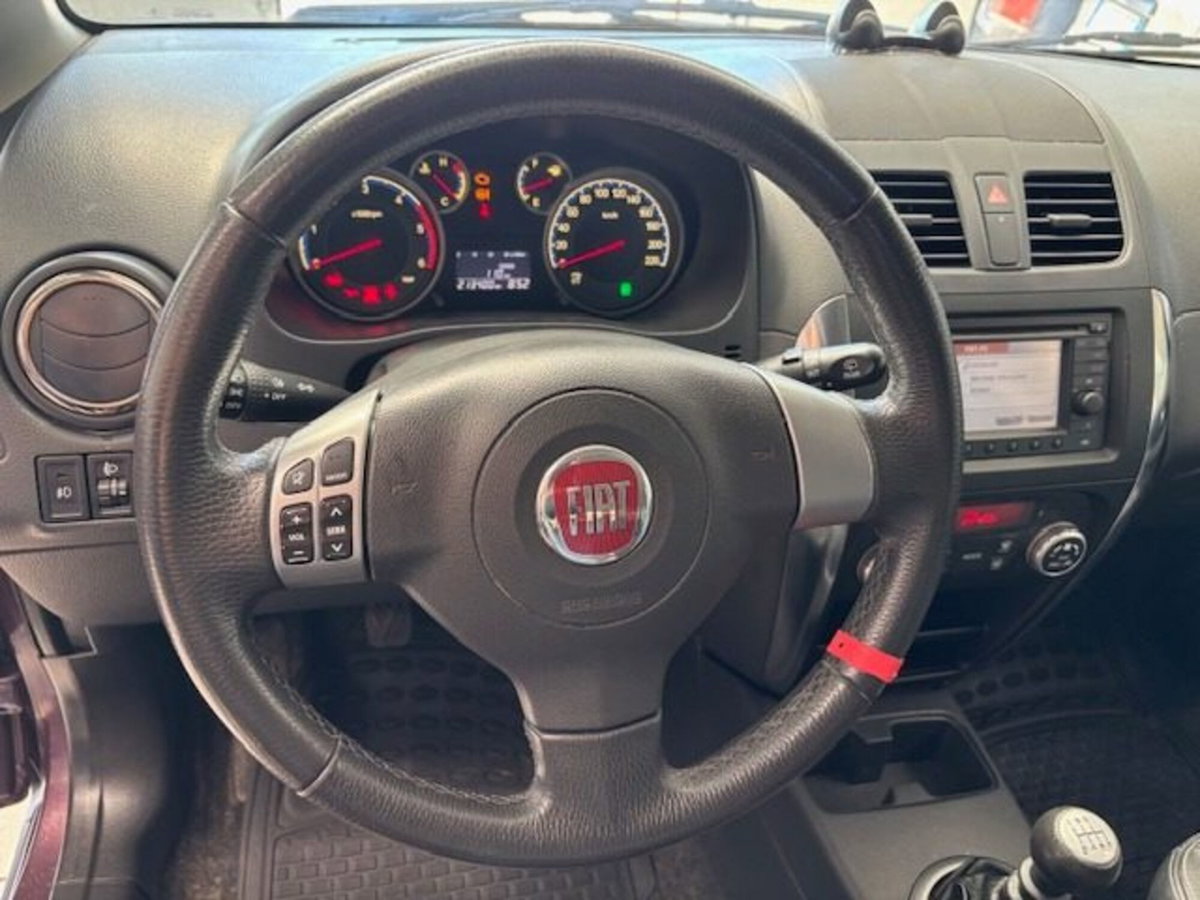 Fiat Sedici 2.0 MJT 16V DPF 4x4 Emotion (9)