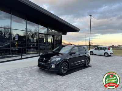 Volkswagen T-Cross 1.0 TSI 110 CV Sport usata