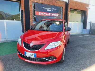 Lancia Ypsilon 1.2 69 CV 5 porte Silver usata
