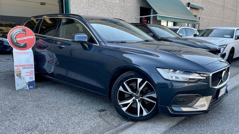 Volvo V60 B4 automatico Plus Bright