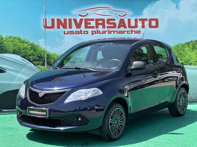 Lancia Ypsilon 1.2 69 CV 5 porte Elefantino Blu usata