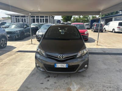 Toyota Yaris 1.D-4D 5 porte Lounge usata