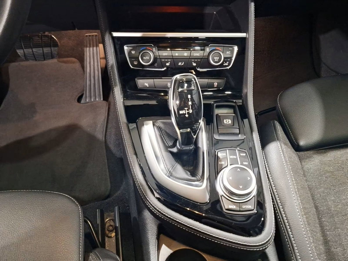 BMW Serie 2 Active Tourer 218i  Msport (11)