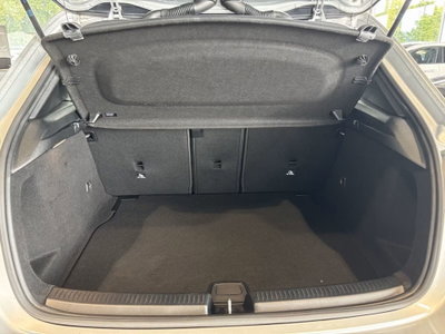 Mercedes-Benz Classe A 200 Business (14)