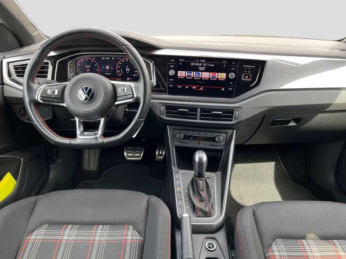 Volkswagen Polo 2.0 TSI DSG GTI BlueMotion Technology (10)