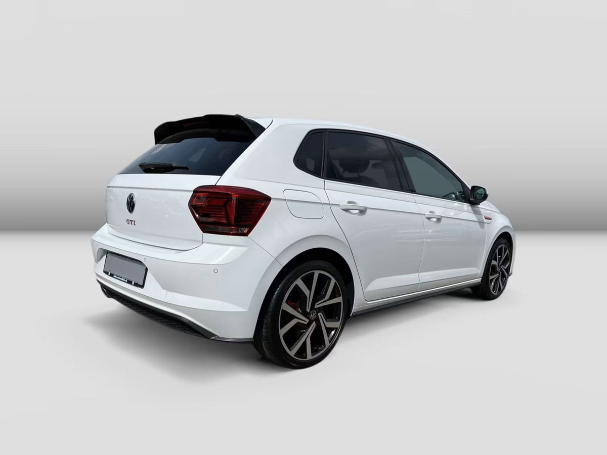 Volkswagen Polo 2.0 TSI DSG GTI BlueMotion Technology (2)