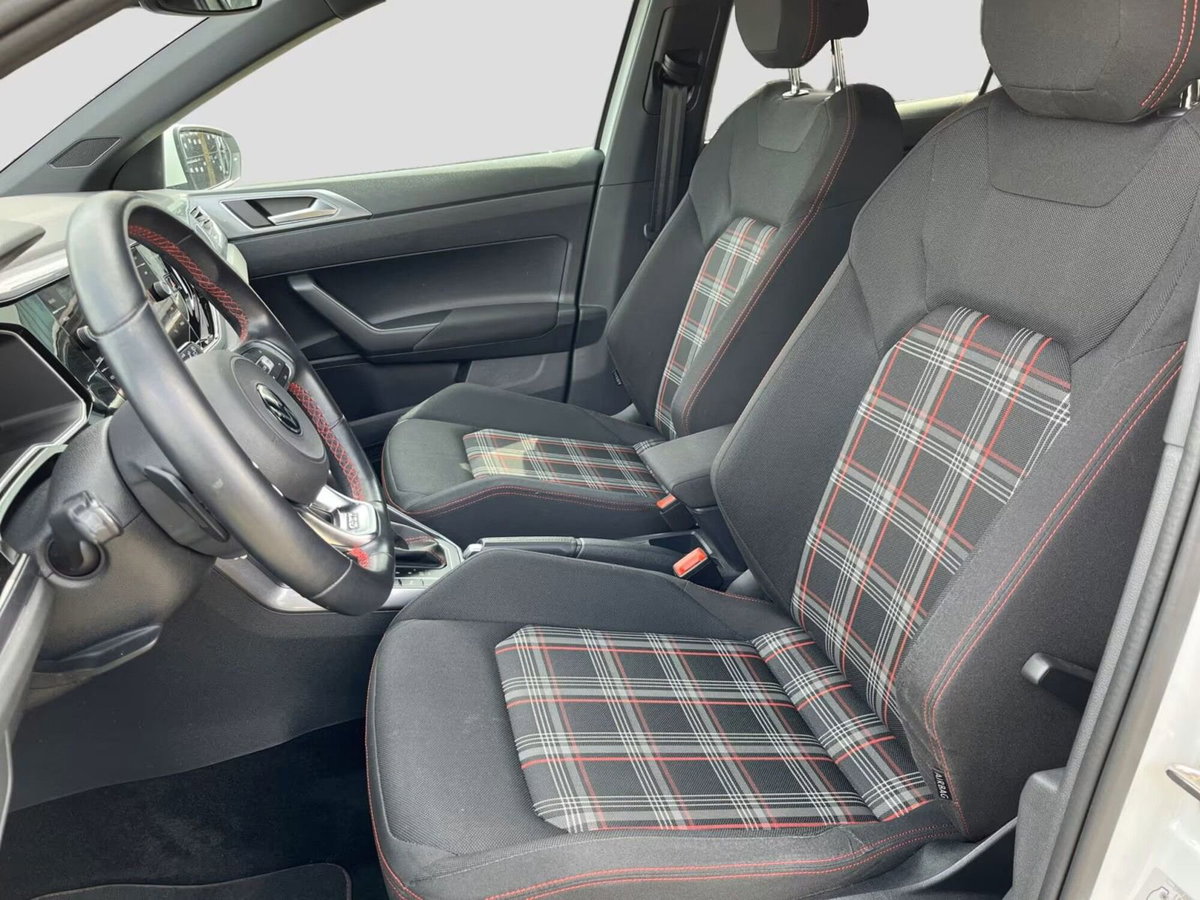 Volkswagen Polo 2.0 TSI DSG GTI BlueMotion Technology (5)