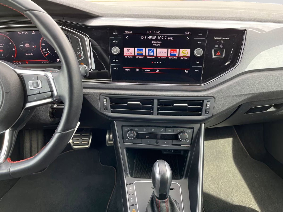 Volkswagen Polo 2.0 TSI DSG GTI BlueMotion Technology (8)
