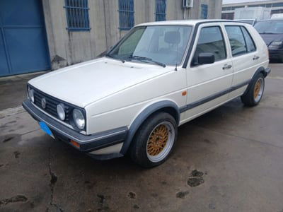 Volkswagen Golf 1300 5 porte usata