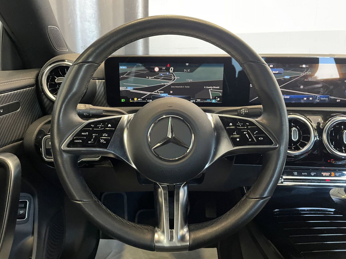 Mercedes-Benz CLA 200 Automatic Executive (11)