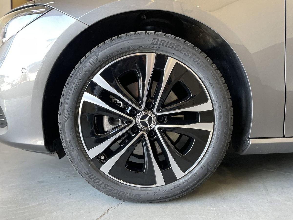 Mercedes-Benz CLA 200 Automatic Executive (8)