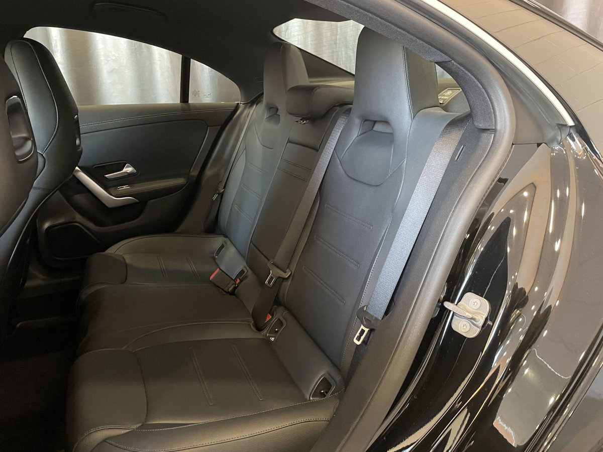 Mercedes-Benz CLA 180 Progressive Advanced Plus auto (10)