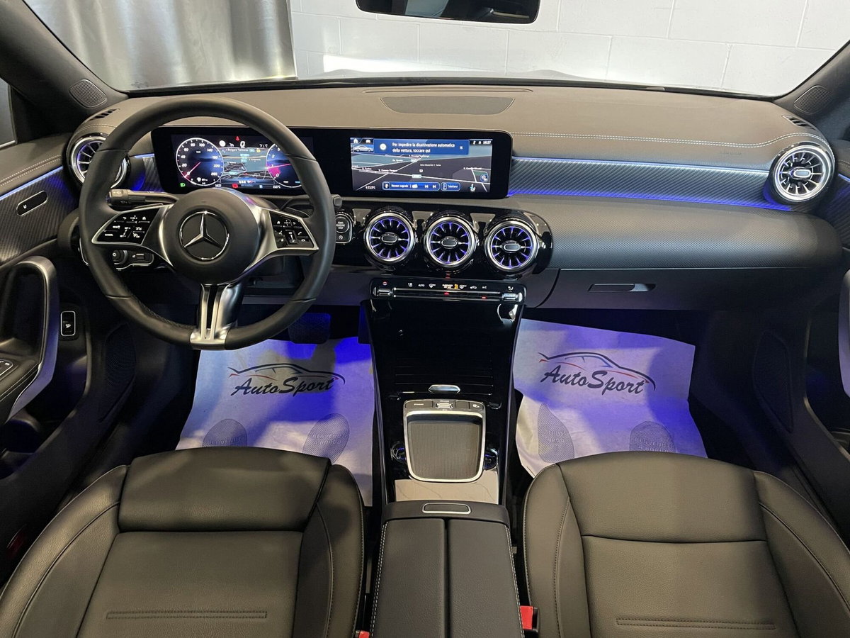 Mercedes-Benz CLA 180 Progressive Advanced Plus auto (13)