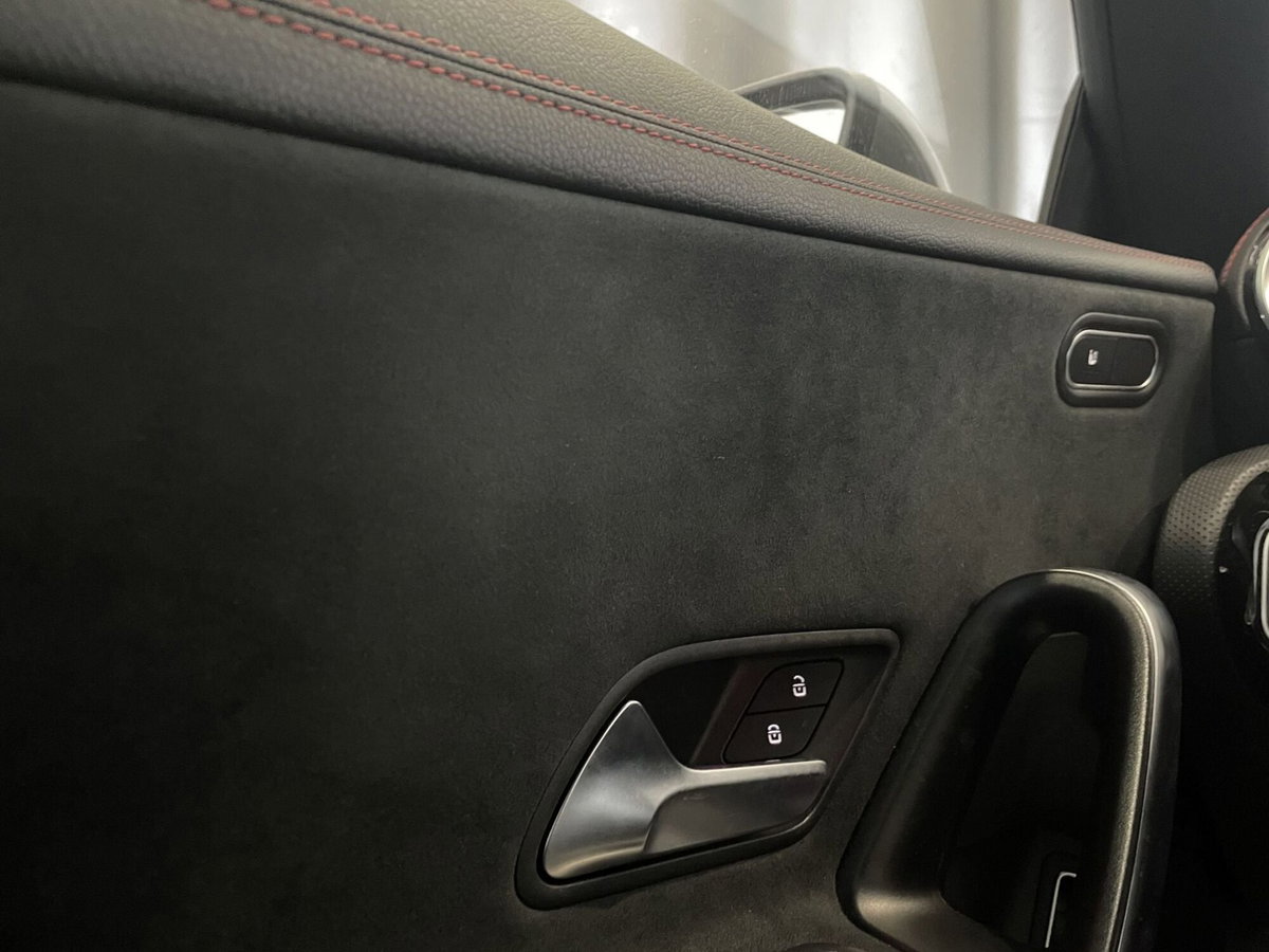 Mercedes-Benz CLA 200 Automatic Premium (18)