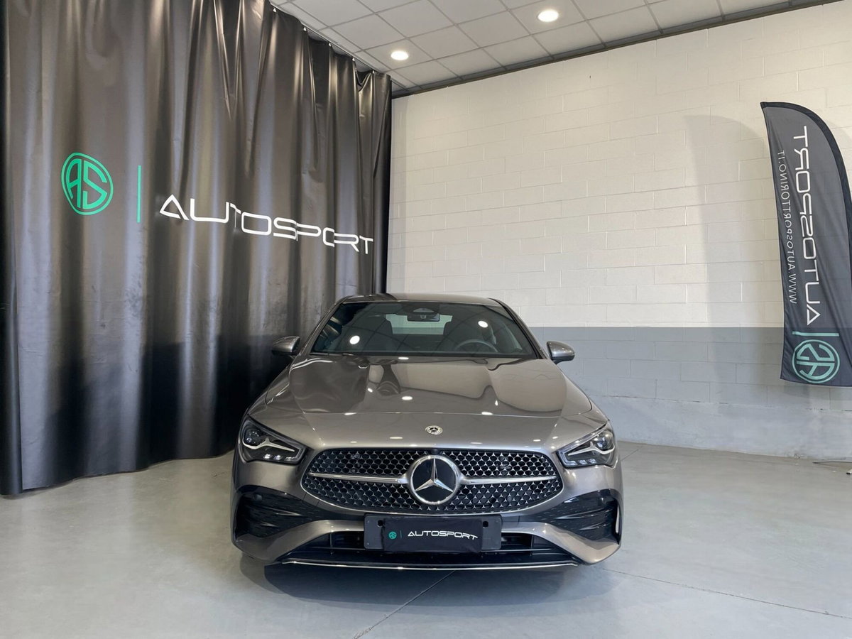 Mercedes-Benz CLA 200 Automatic Premium (3)