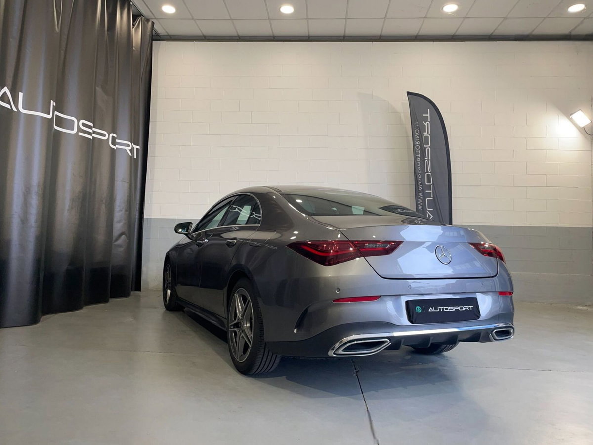Mercedes-Benz CLA 200 Automatic Premium (4)