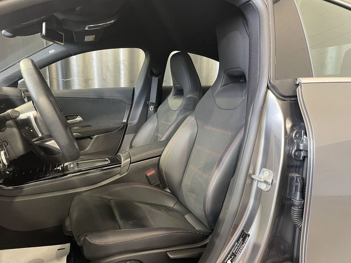 Mercedes-Benz CLA 200 Automatic Premium (9)