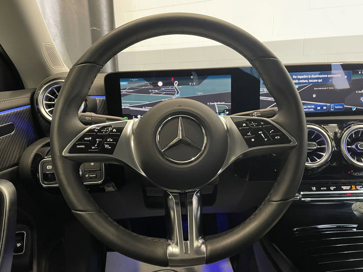 Mercedes-Benz CLA 180 Progressive Advanced Plus auto (12)