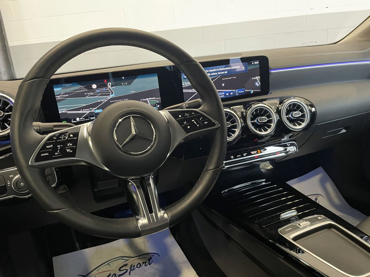 Mercedes-Benz CLA 180 Progressive Advanced Plus auto (13)
