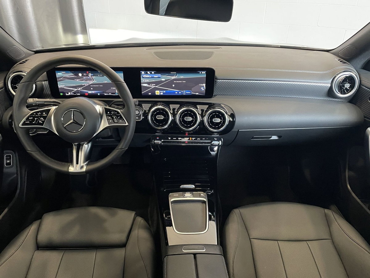 Mercedes-Benz CLA 180 Automatic Executive (13)