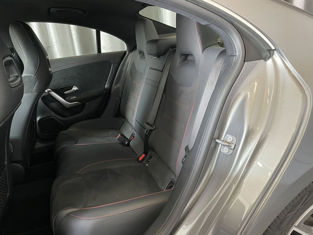 Mercedes-Benz CLA 180 Automatic Premium (10)