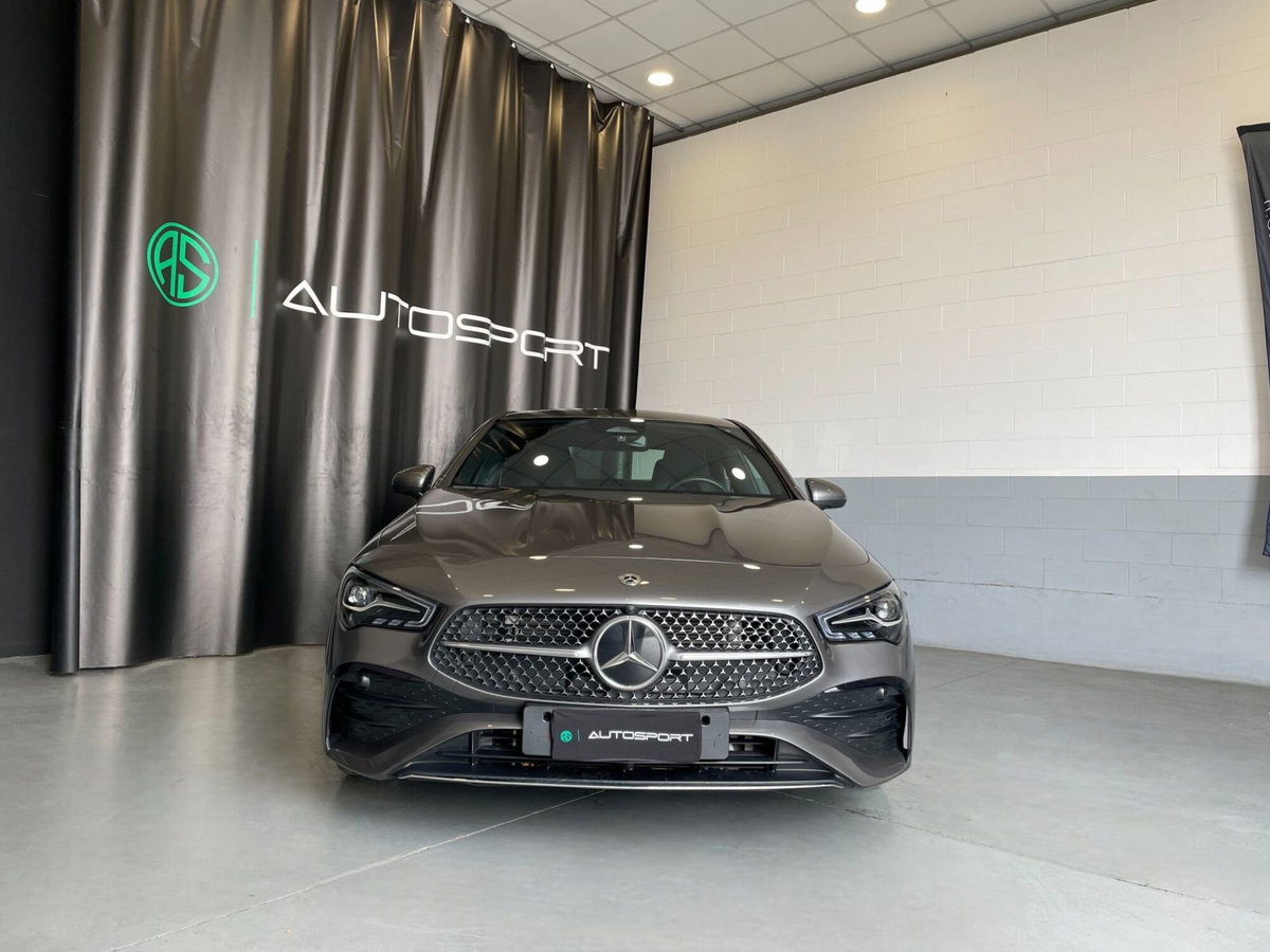 Mercedes-Benz CLA 180 Automatic Premium (2)