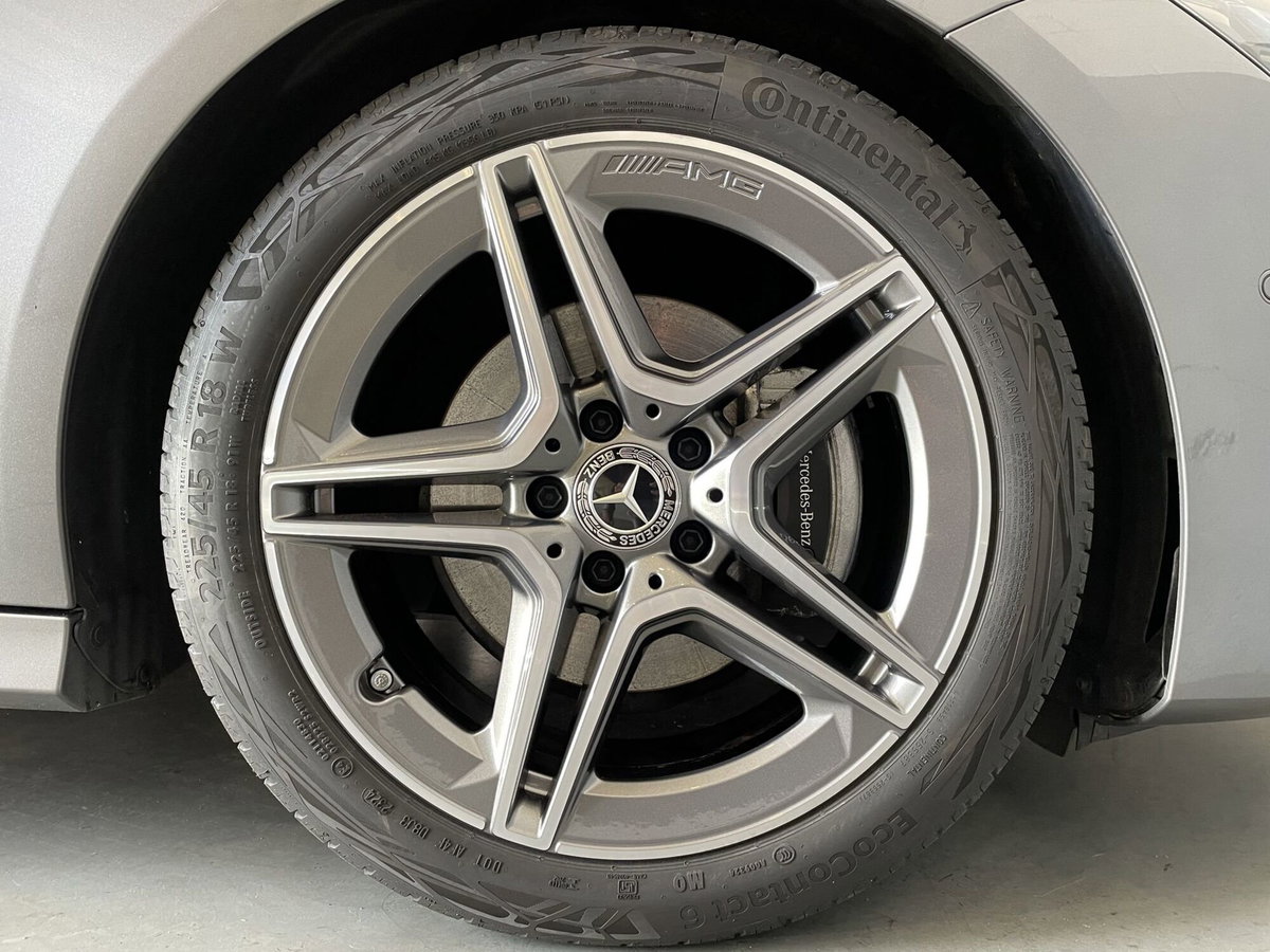 Mercedes-Benz CLA 180 Automatic Premium (8)