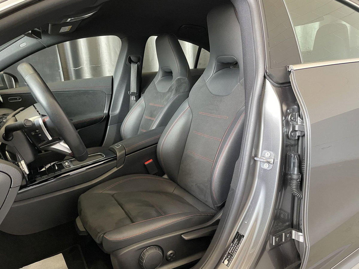 Mercedes-Benz CLA 180 Automatic Premium (9)