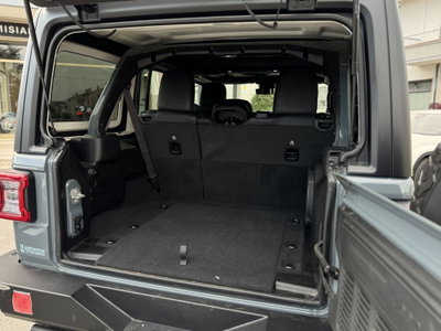 Jeep Wrangler Unlimited 2.0 Turbo Rubicon (12)