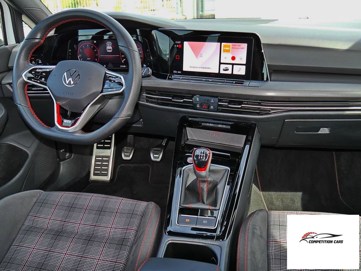 Volkswagen Golf 2.0 TSI GTI (8)