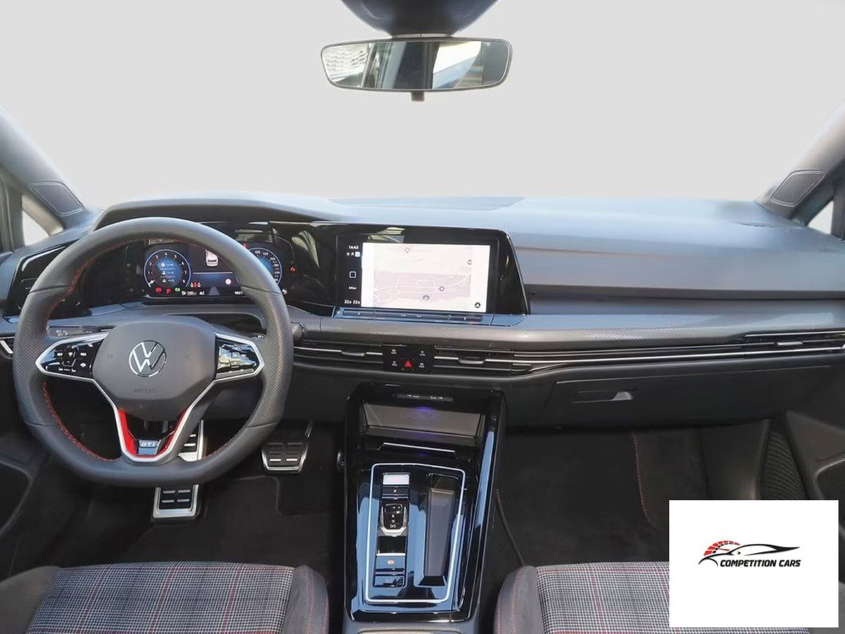 Volkswagen Golf 2.0 TSI GTI (6)