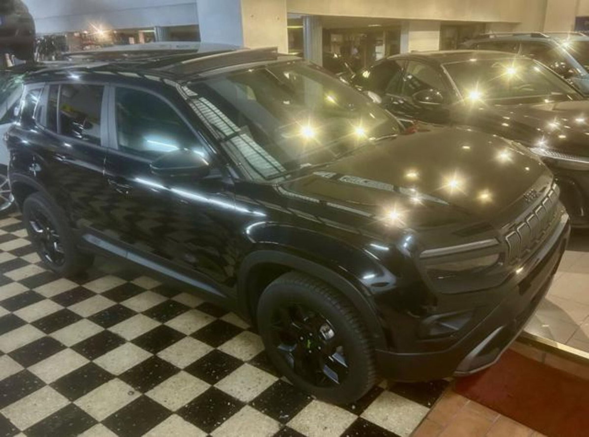 Jeep Avenger 1.2 turbo e-hybrid mhev Upland 4xe 145cv edct6