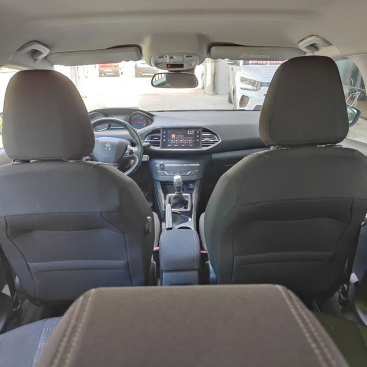 Peugeot 308 BlueHDi 100 S&S Active (10)