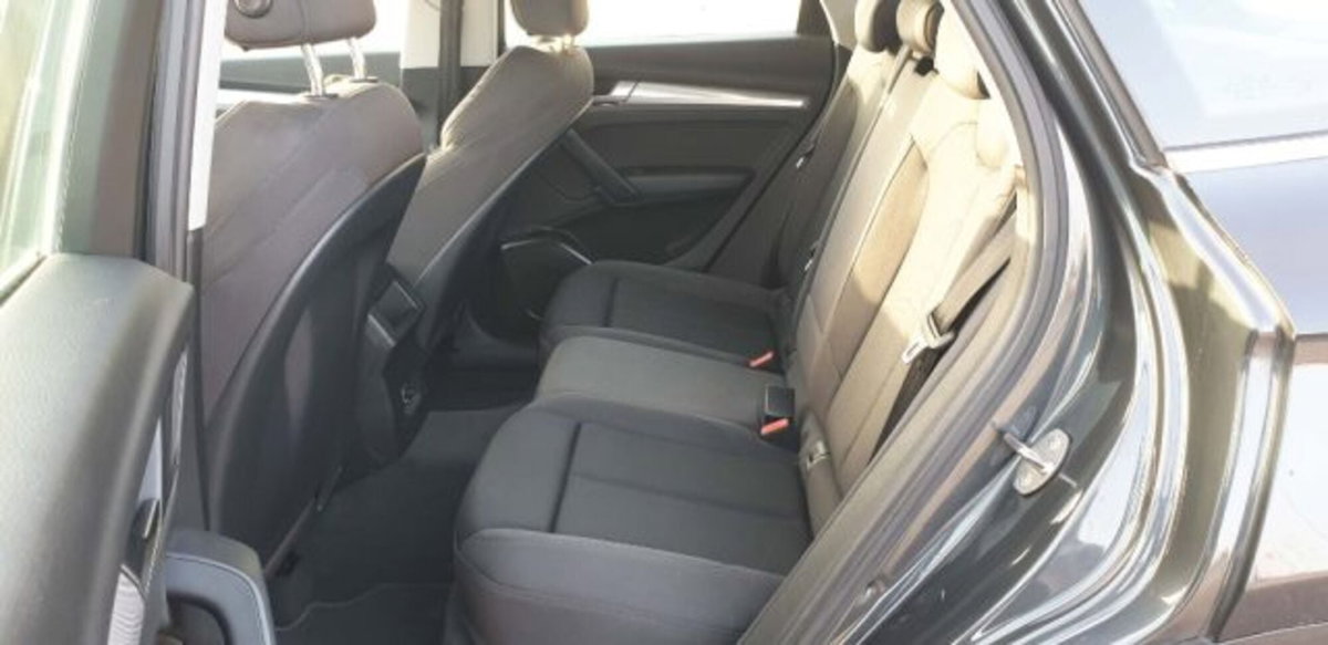 Audi Q5 2.0 TDI 190 CV quattro S tronic Business Sport (10)