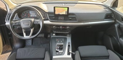 Audi Q5 2.0 TDI 190 CV quattro S tronic Business Sport (11)