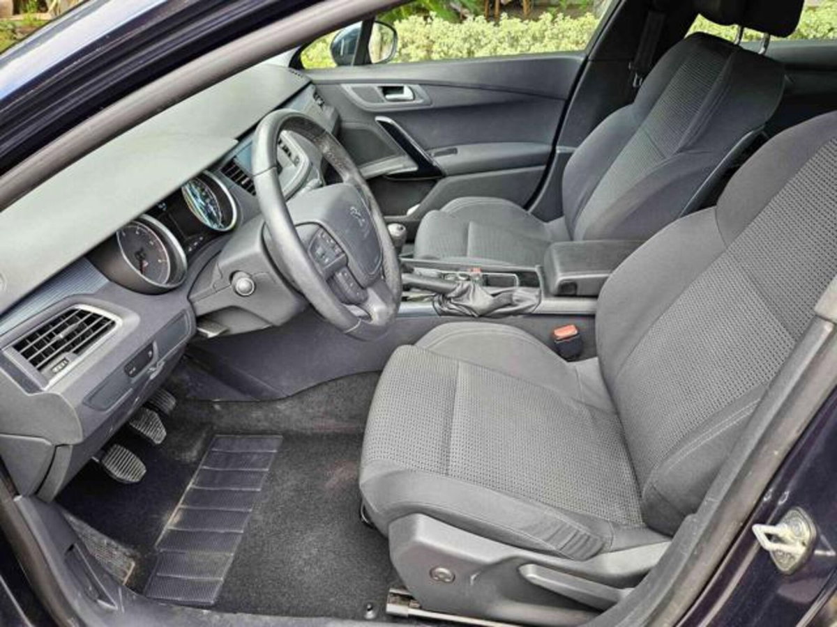 Peugeot 508 2.0 HDi 140CV Allure (8)