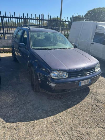 Volkswagen Golf Variant 1.9 TDI/110 CV cat C.line usata